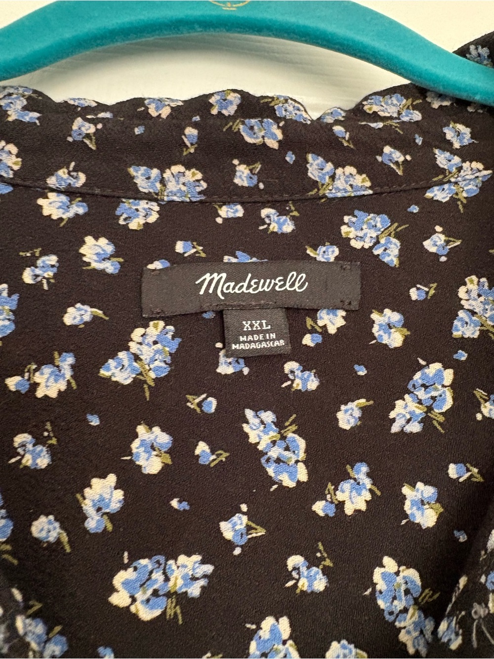 Madewell XXL Black Blouse with Blue and White Floral Print - Picture 4 of 6